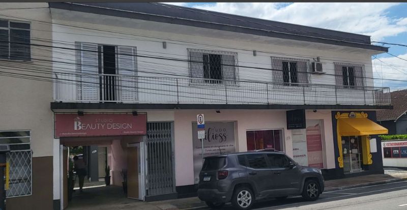 12,5% de imóvel com casa alvenaria 361m² total