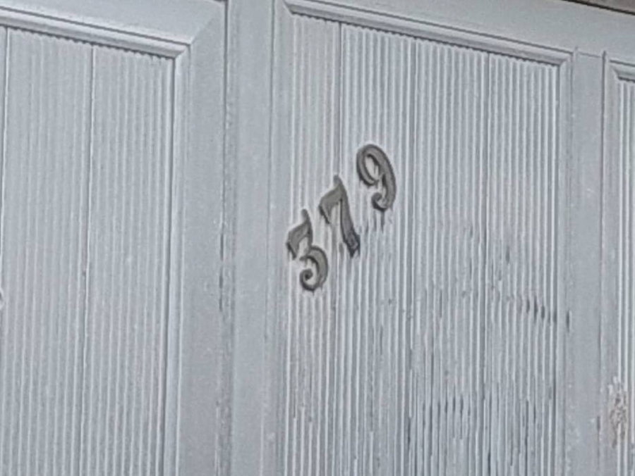 Casa com 4 quartos, 3 banheiros e 1 vaga de garagem