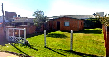 Terreno Urbano com Benfeitorias em Xangri-Lá