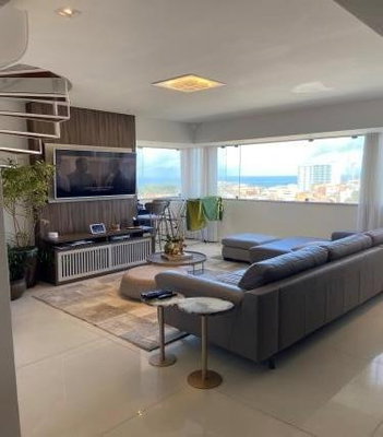 Apartamento com 2 quartos, 2 banheiros e 1 vaga de garagem