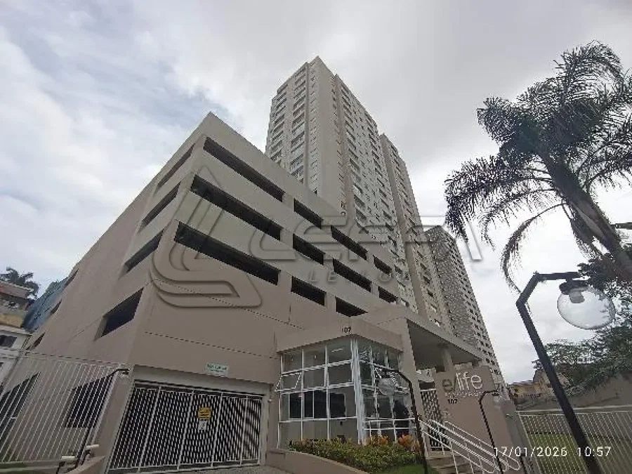 Apartamento com 1 quarto e varanda em São Paulo
