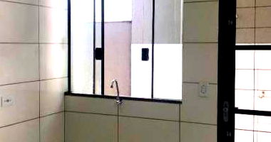 Casa Ocupada com 68m² de Área Construída na Rua Suzuka