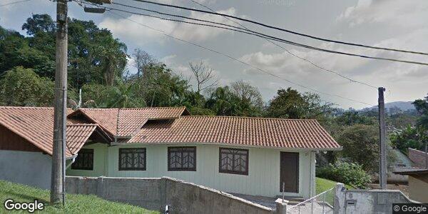 Galpão e casa com 1 quarto, 1 banheiro, 80m² construídos, terreno 651,95m²