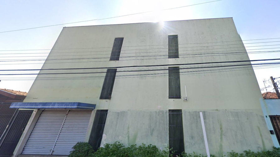 Galpão com 751m² de área construída em São Carlos/SP