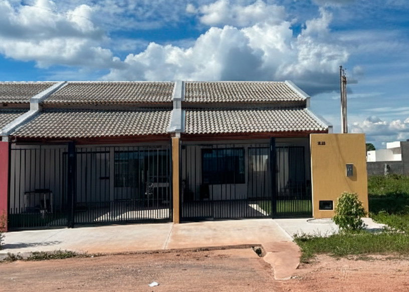 Casa com 2 quartos, 1 banheiro e 66,22 m² de área privativa