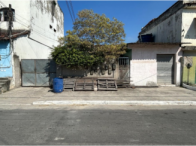 Sobrado com Edificação Comercial, 260m² Construídos, Terreno 360m²