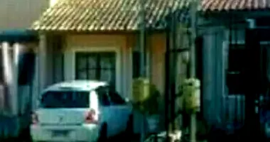 Casa em leilão com 3 quartos e 2 banheiros