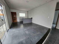 Casa 3 dormitórios com 139,53m² em terreno de 360m² em Joinville