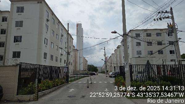 Apartamento com 2 quartos, 1 vaga, 79,7m²