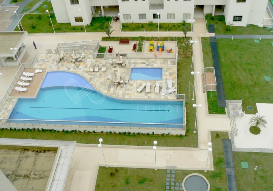 Apartamento com 4 quartos e 2 vagas de garagem