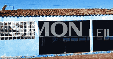 Casa com 80m² em terreno de 165m², desocupada, ótima oportunidade