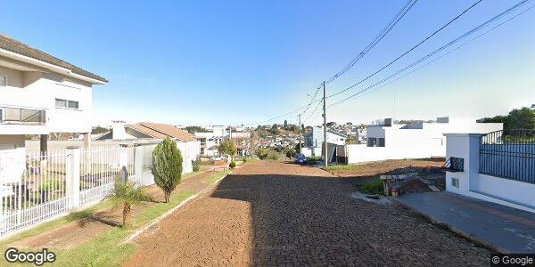 Residência mista com 120m² construída e terreno amplo - Ocupada