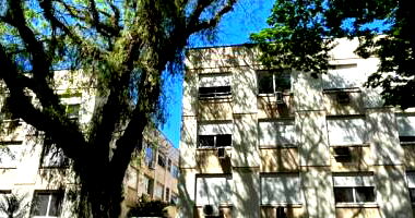 Apartamento com 2 dormitórios no Bairro São João