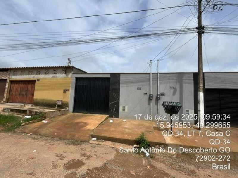 Casa com 2 quartos em Santo Antônio do Descoberto/GO