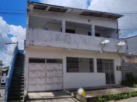 Casa com 132,56m² em Candeias/BA -