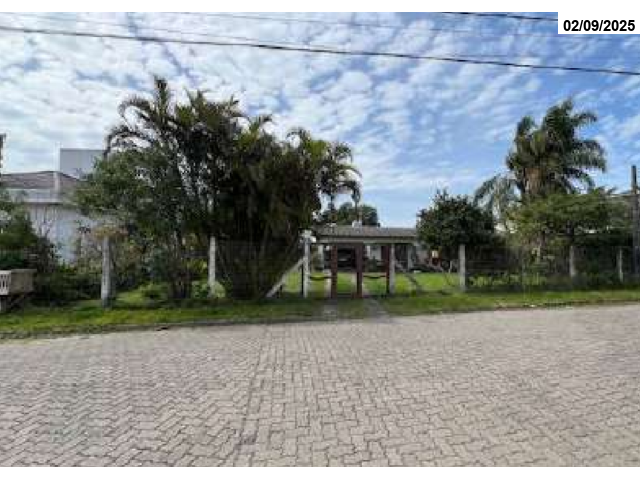 Casa com 3 dormitórios, 150,77m², terreno 578,40m², ocupada