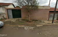 Terreno com 230m² e 52m² construídos no Bairro Conjunto Habitacional José Giordano