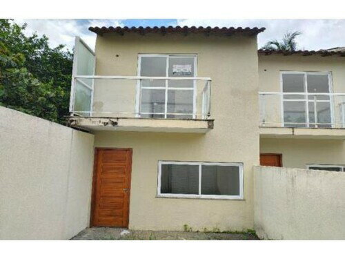 Casa com 68m² em Pedra de Guaratiba