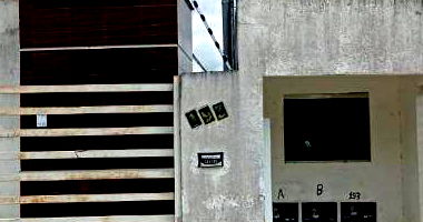 Casa com 2 quartos, 1 banheiro e 47m² construída, ocupada