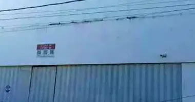 Prédio Comercial com 2 Pavimentos em Leilão