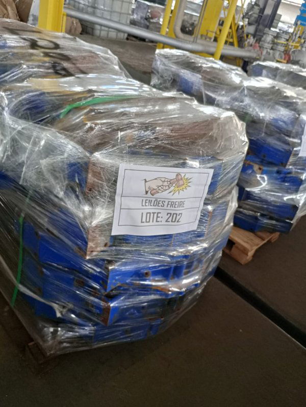 Urna Traseira do Motor Perkins 2806 - 10 Unidades