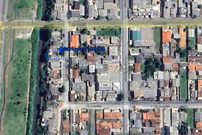 Terreno com residência em alvenaria em Colombo/PR