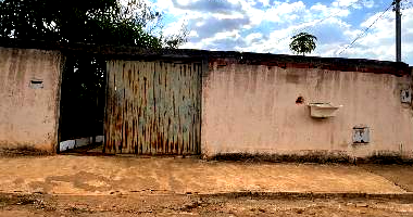 Casa em Águas Lindas de Goiás com 200m² de terreno