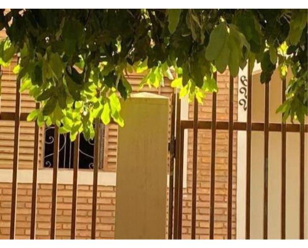 Casa Padrão Ocupada com 2 Vagas em Sagres/SP