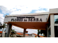 Casa com 2 Quartos e Churrasqueira em Valparaíso de Goiás