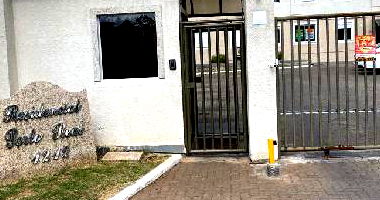 Apartamento com 2 Quartos e 1 Vaga em Porto Alegre