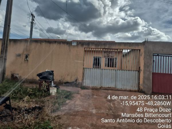 Casa com 3 quartos e 67m² em Santo Antônio de Goiás
