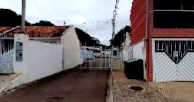 Casa em Fazenda Rio Grande/PR com 2 quartos e 1 vaga