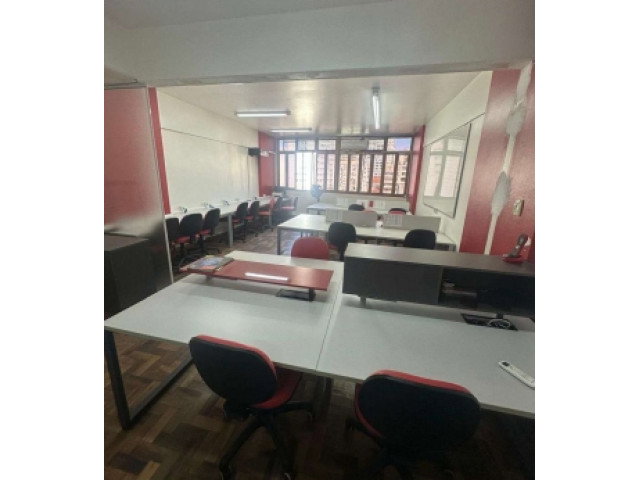 Sala comercial de 53,76 m² no Centro de Porto Alegre