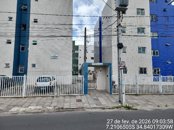 Apartamento térreo com 2 quartos, 61,79m² e vaga de garagem