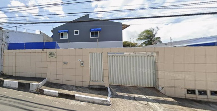 Casa em condomínio com 81m², 2 suítes, ocupada