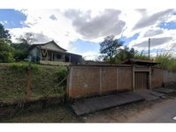 Casa Nova Peri Peri em Capim Branco/MG - Ocupada