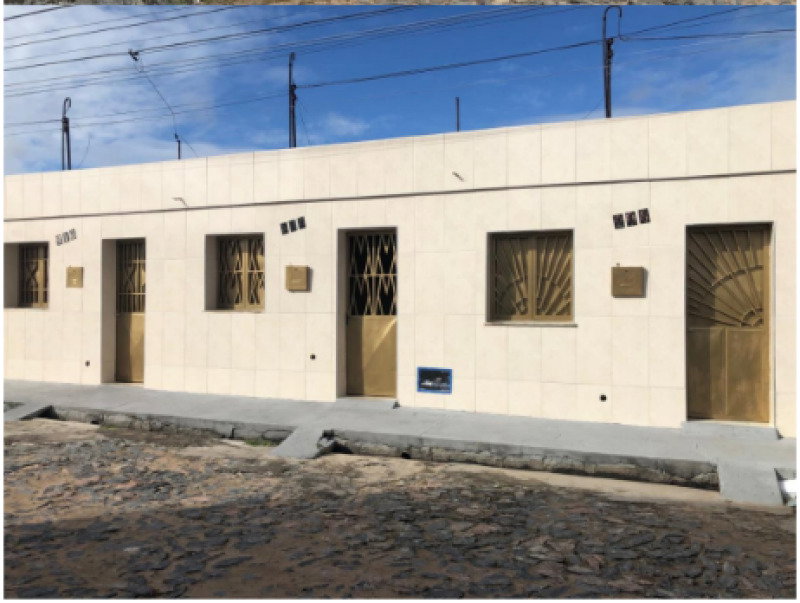 4 casas em Iguatu/CE com 2 a 4 quartos e garagem