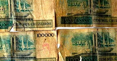 27 Cédulas - 100 Cruzados e 100.000 Cruzeiros