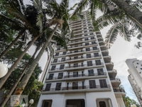 Apartamento de alto padrão com 424,83m², 4 vagas e depósito