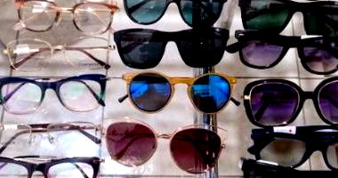 Óculos e Armações Diversas em Leilão