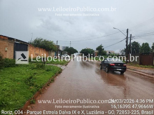 Casa com 2 Quartos e 2 Vagas em Luziânia