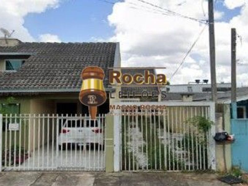 Casa com 3 quartos e 1 banheiro, área construída de 61.87m², ocupada