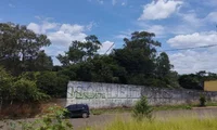 Galpão com barracão de 400 m² em terreno de 690 m²