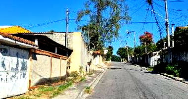 Casa em São Gonçalo/RJ com 36,9m² de área total