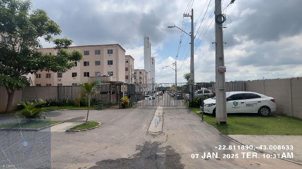Apartamento com 2 quartos, 1 banheiro, 1 vaga, 40m² privativos