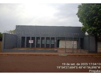 Prédio Comercial no Centro de Pirajuba MG