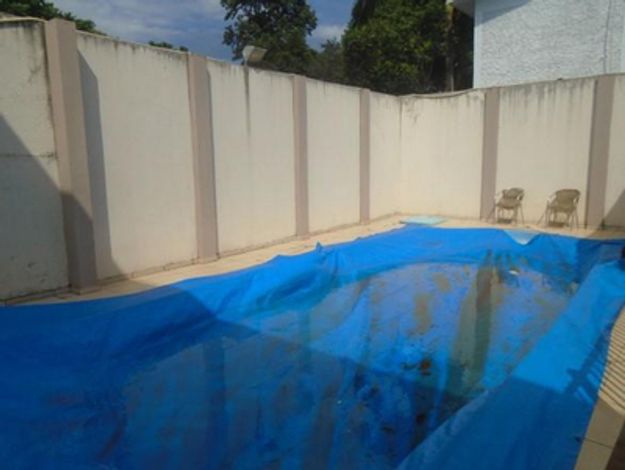 Casa com Piscina em Foz do Iguaçu - 471m²
