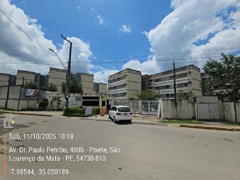 Apartamento com 2 quartos em São Lourenço da Mata/PE