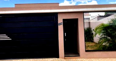 Casa com 79,90m² privativos em Cascavel