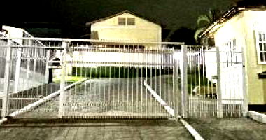 Casa com 2 Quartos em São Gonçalo/RJ